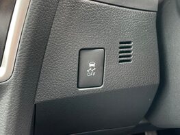 Toyota Auris EXCEL VALVEMATIC 37