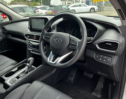 Hyundai SANTA FE CRDI PREMIUM SE 17