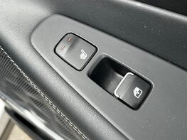 Hyundai SANTA FE CRDI PREMIUM SE 64
