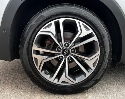 Hyundai SANTA FE CRDI PREMIUM SE 15