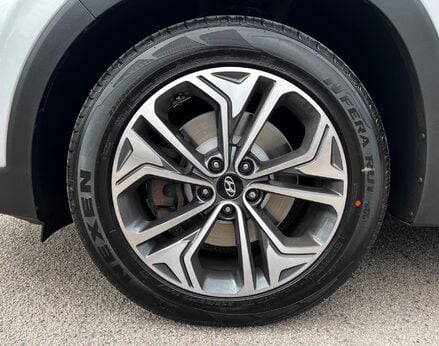 Hyundai SANTA FE CRDI PREMIUM SE 13
