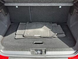 Renault Captur ICONIC TCE 66
