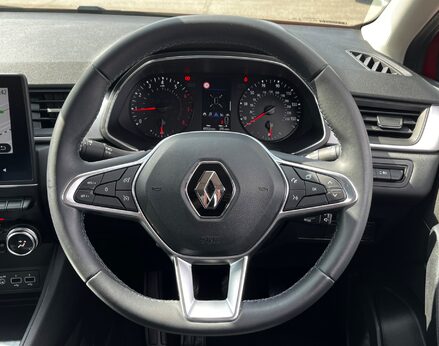 Renault Captur ICONIC TCE 20