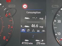 Renault Captur ICONIC TCE 27