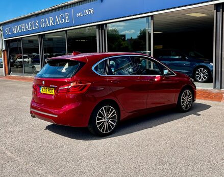 BMW 2 Series 225XE LUXURY ACTIVE TOURER 8