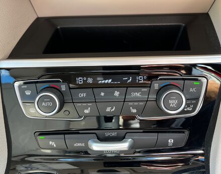 BMW 2 Series 225XE LUXURY ACTIVE TOURER 41