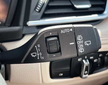 BMW 2 Series 225XE LUXURY ACTIVE TOURER 52
