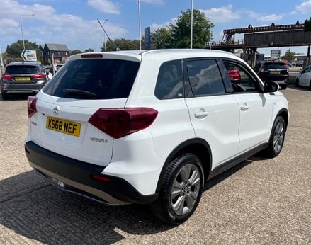 Suzuki Vitara SZ-T BOOSTERJET 8