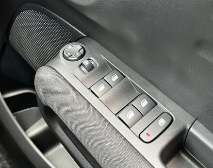 Citroen C3 Aircross PURETECH SHINE PLUS S/S EAT6 49