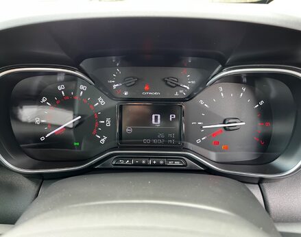 Citroen C3 Aircross PURETECH SHINE PLUS S/S EAT6 21
