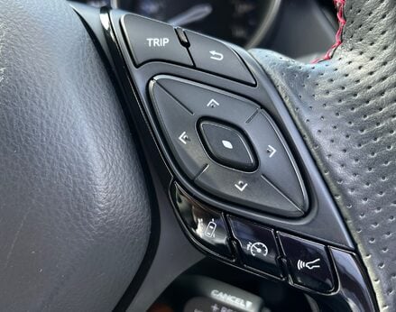 Toyota C-HR GR SPORT 51