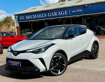 Toyota C-HR GR SPORT 1