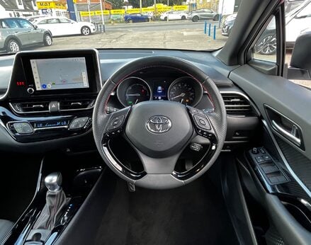 Toyota C-HR GR SPORT 19