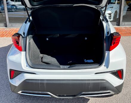 Toyota C-HR GR SPORT 62