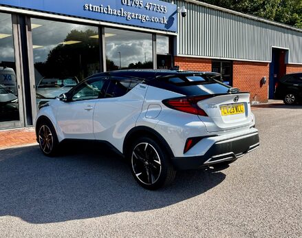 Toyota C-HR GR SPORT 9