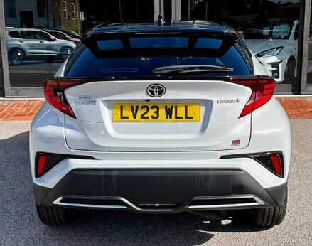 Toyota C-HR GR SPORT 6