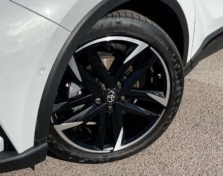 Toyota C-HR GR SPORT 3