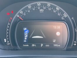 Toyota Aygo X VVT-I EDGE 26