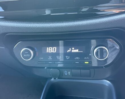 Toyota Aygo X VVT-I EDGE 40