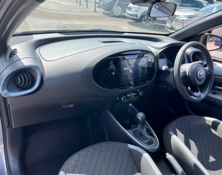 Toyota Aygo X VVT-I EDGE 30