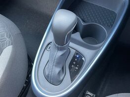 Toyota Aygo X VVT-I EDGE 42