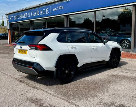 Toyota Rav 4 VVT-I DYNAMIC 8