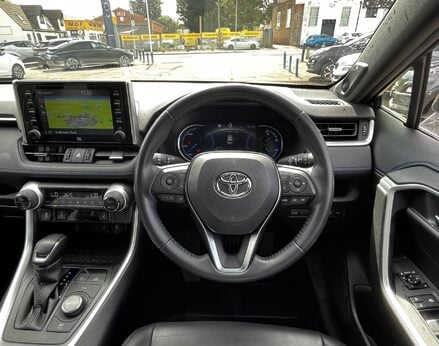 Toyota Rav 4 VVT-I DYNAMIC 19