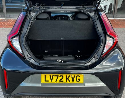 Toyota Aygo X VVT-I EDGE 58