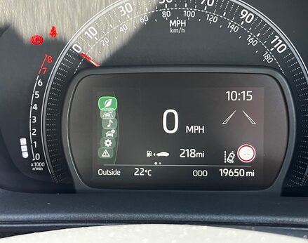 Toyota Aygo X VVT-I EDGE 26