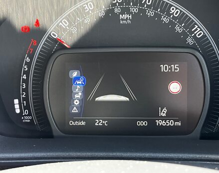 Toyota Aygo X VVT-I EDGE 27