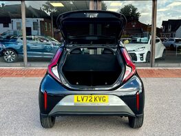 Toyota Aygo X VVT-I EDGE 57