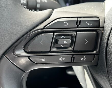 Toyota Aygo X VVT-I EDGE 48