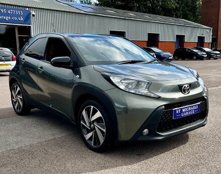 Toyota Aygo X VVT-I EDGE 4