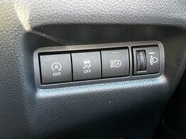 Toyota Aygo X VVT-I EDGE 52