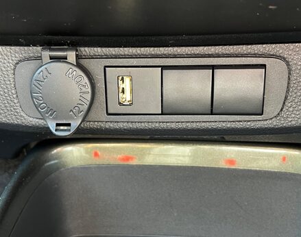 Toyota Aygo X VVT-I EDGE 46