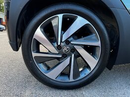 Toyota Aygo X VVT-I EDGE 15