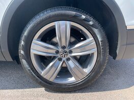 Volkswagen Tiguan Allspace LIFE TSI DSG 14