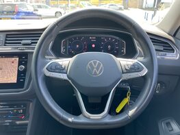 Volkswagen Tiguan Allspace LIFE TSI DSG 19