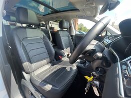 Volkswagen Tiguan Allspace LIFE TSI DSG 59