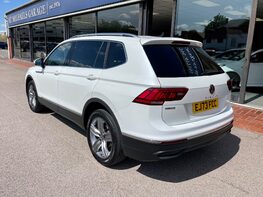 Volkswagen Tiguan Allspace LIFE TSI DSG 9