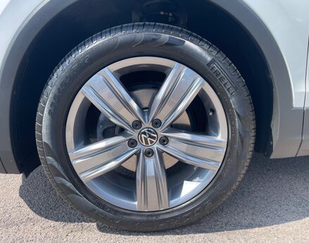 Volkswagen Tiguan Allspace LIFE TSI DSG 16