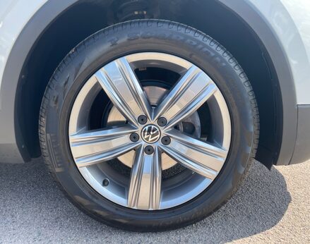Volkswagen Tiguan Allspace LIFE TSI DSG 15
