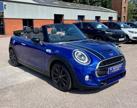 Mini Convertible COOPER S 4