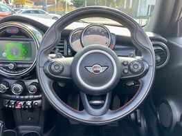 Mini Convertible COOPER S 19