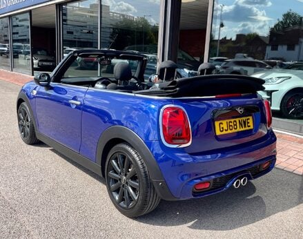 Mini Convertible COOPER S 9