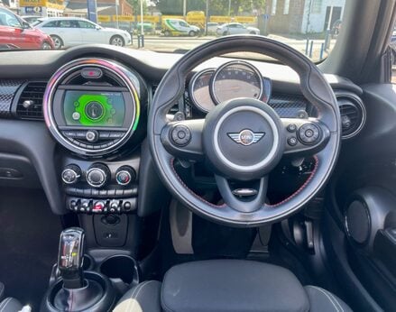 Mini Convertible COOPER S 18