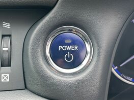 Lexus CT 200H ADVANCE 43