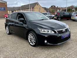 Lexus CT 200H ADVANCE 4