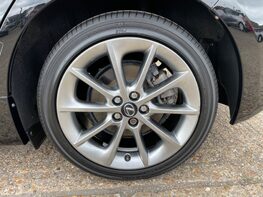 Lexus CT 200H ADVANCE 13