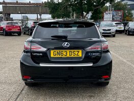 Lexus CT 200H ADVANCE 6